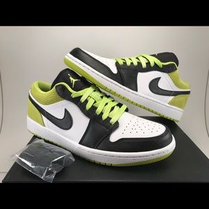 NIB Air Jordan 1 Low ‘Cyber’ Blk/Wht Sz 8.5M/10W